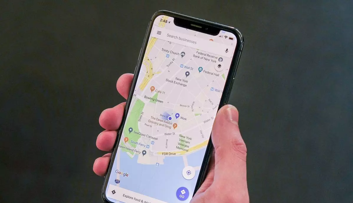 Google Maps చివరకు iPhone Xకి మద్దతును పొందింది