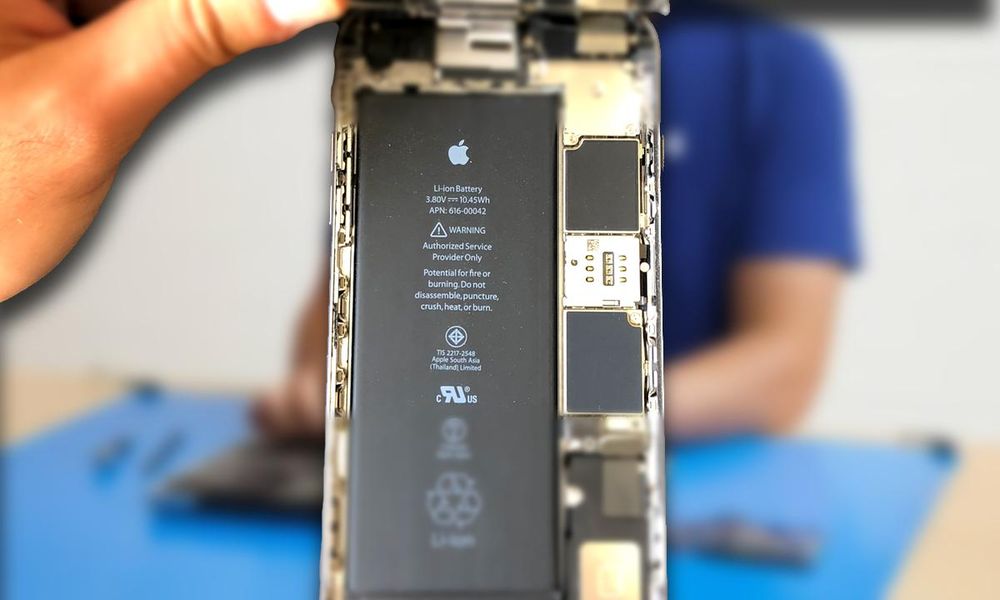 iPhone XS har et batteri med mindre kapasitet enn iPhone X