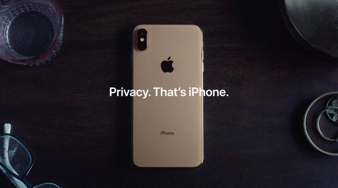 Apple objavlja nov oglaševalski spot, ki poudarja zasebnost telefonov iPhone