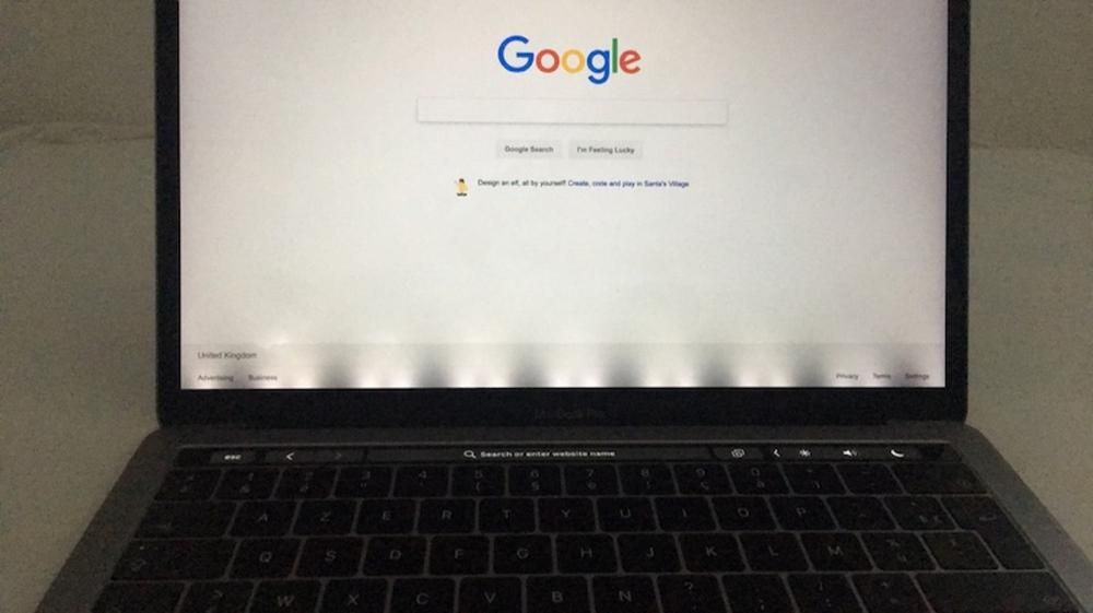 MacBook Pro ที่มีปัญหาการแสดงผล