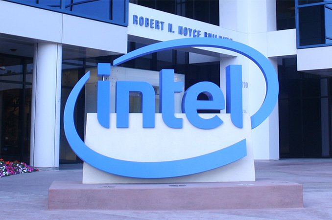 Intel pede à Samsung para fabricar CPUs para PCs enquanto ela se esforça para atender à demanda?