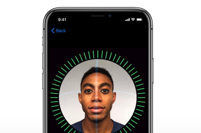 ایپل کا میموری کا اشتہار آئی فون ایکس پر 914،253 آراء پر آئی فون ایکس پر چہرے کی شناخت کو فروغ دینے کا ہے