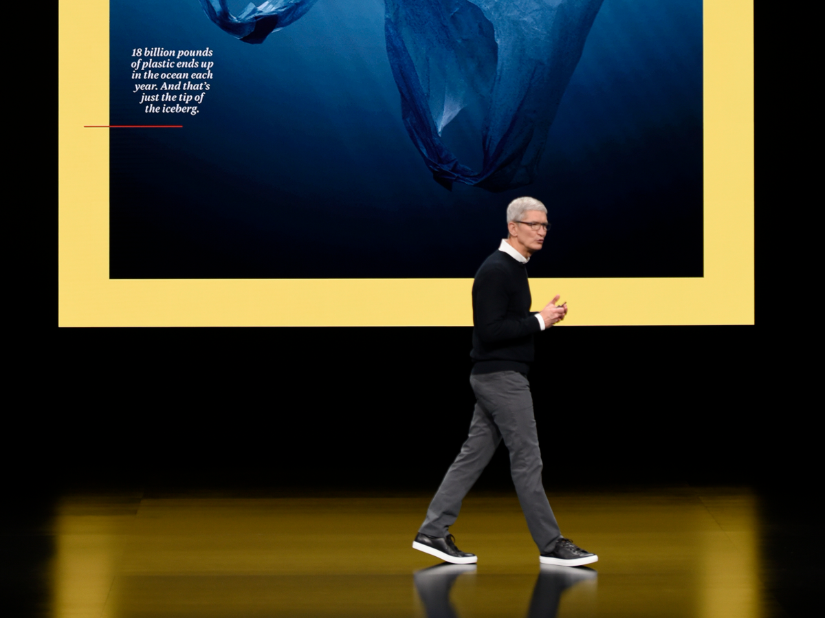 Apple reklaamib uudiseid +: otsustab tekstuurirakenduse välja lülitada