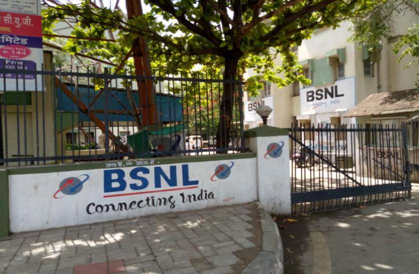 Valtion omistama Telco BSNL käyttää koodin injektiota selaimissa haitallisten mainosten esittämiseen. Intian Digital Liberties Organization panee merkille