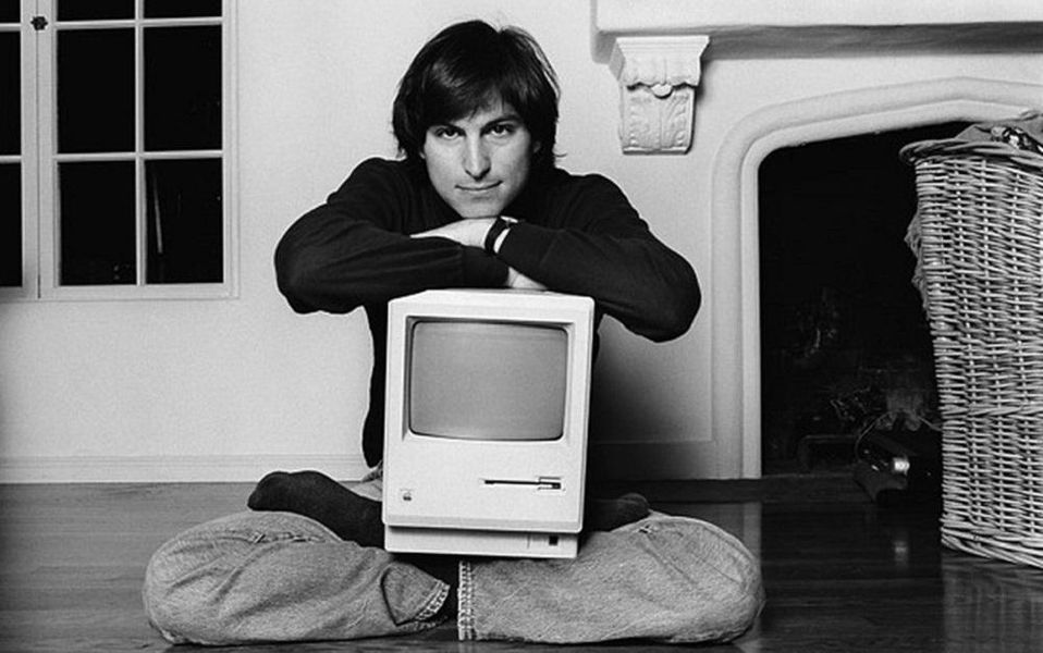 Miksi Steve Jobs erotettiin Applesta?
