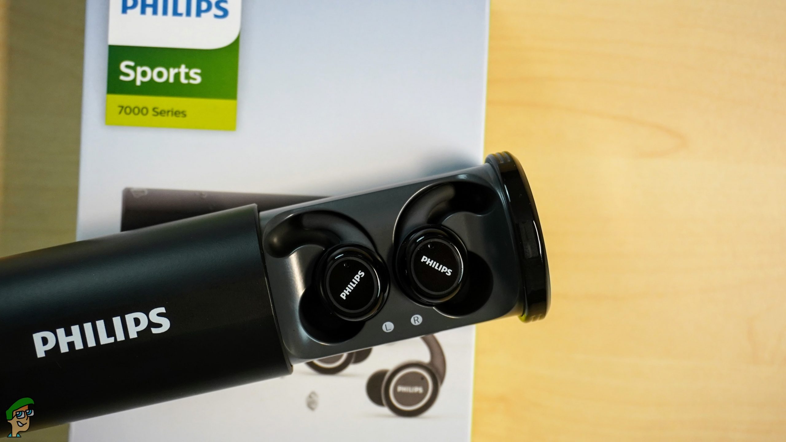 Recenzia pravých bezdrôtových slúchadiel Philips Sports ST702
