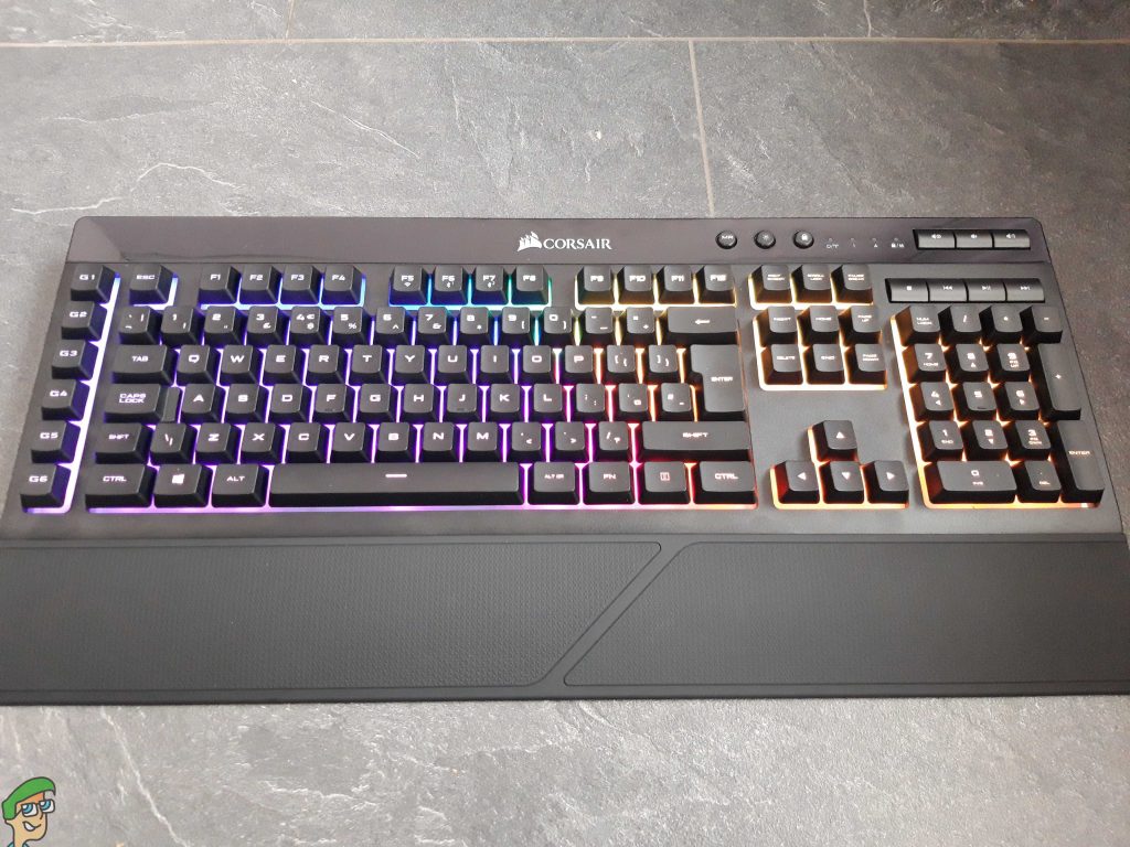 Преглед на безжична клавиатура за игри CORSAIR K57 RGB